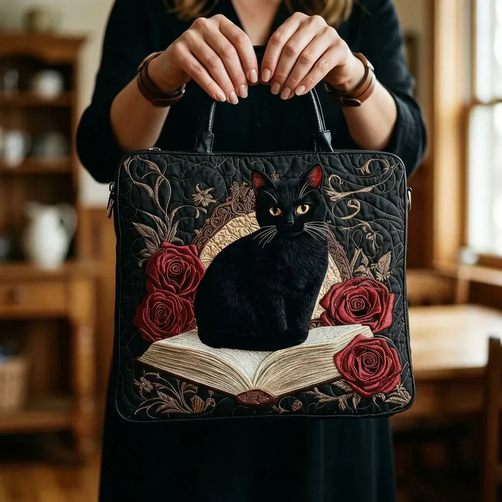 Sac Artisanal Matelassé - Chat Noir sur des Livres